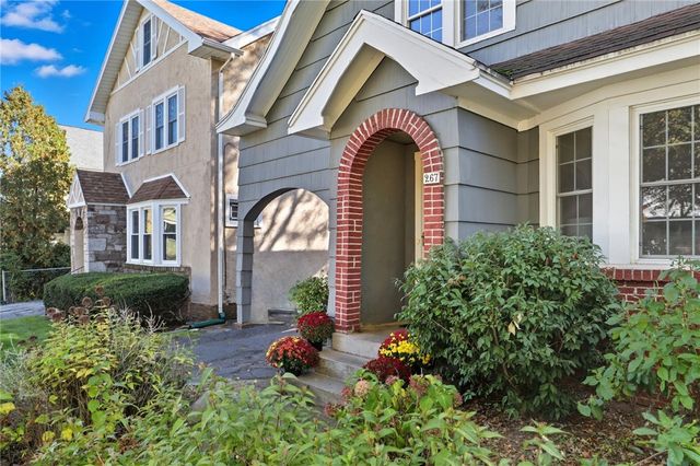 267 Laurelton Road, Irondequoit, NY 14609