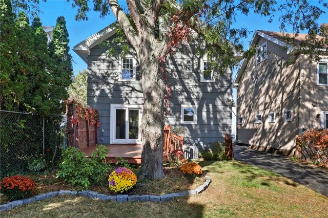 267 Laurelton Road, Irondequoit, NY 14609