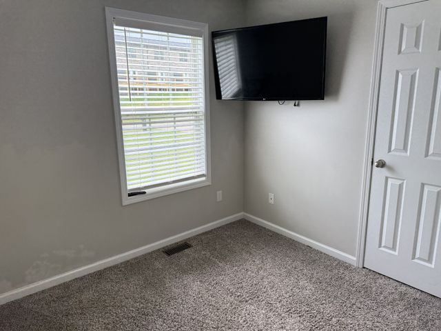 414 Kelly Ln, Clarksville, TN 37040