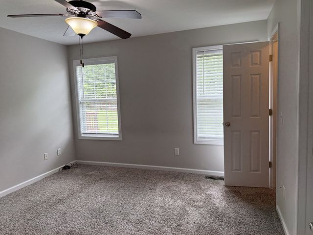 414 Kelly Ln, Clarksville, TN 37040