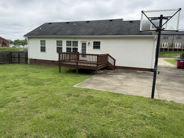 414 Kelly Ln, Clarksville, TN 37040