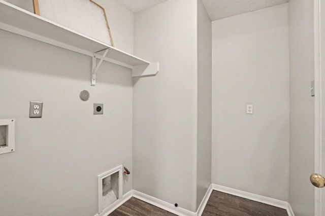 2414 Halstead Drive, Spring, TX 77386