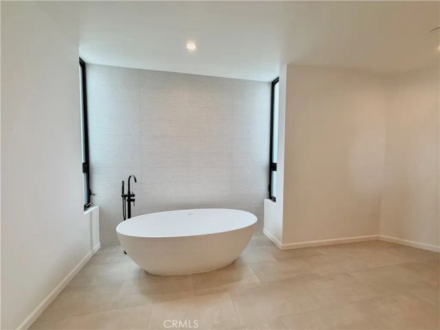 249 Seal Beach Blvd, Seal Beach, CA 90740