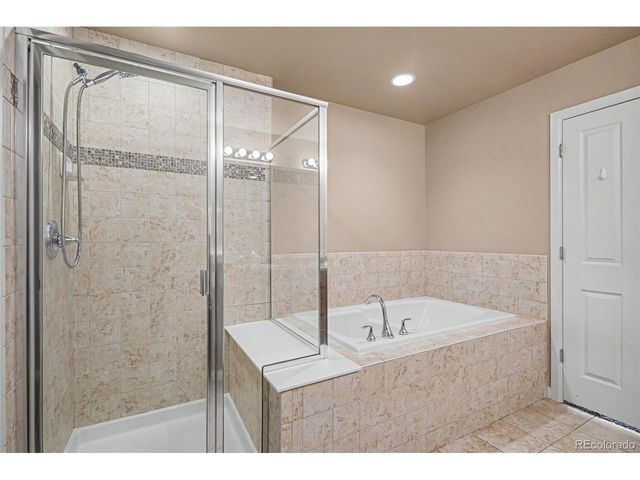1124 Rockhurst Dr D, Highlands Ranch, CO 80129