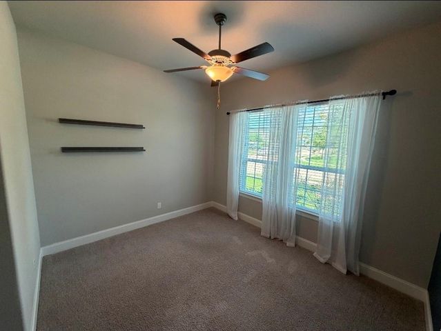 3606 Canyon Drive, Rosharon, TX 77583