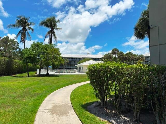 2601 Village Boulevard 301, West Palm Beach, FL 33409