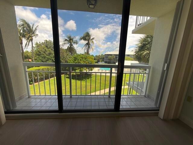 2601 Village Boulevard 301, West Palm Beach, FL 33409