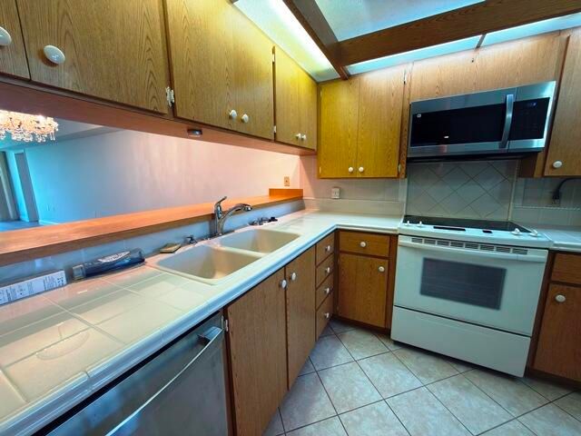 2601 Village Boulevard 301, West Palm Beach, FL 33409