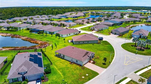 8959 Cascade Price CIR, North Fort Myers, FL 33917