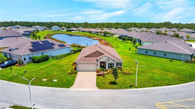 8959 Cascade Price CIR, North Fort Myers, FL 33917