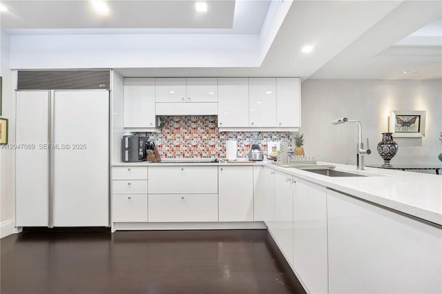 1455 Ocean Drive 904, Miami Beach, FL 33139
