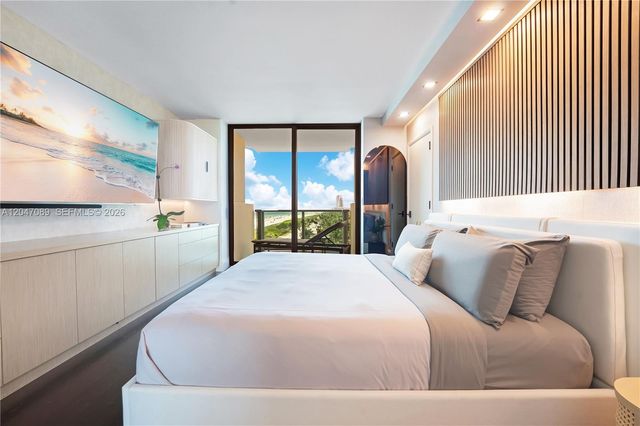 1455 Ocean Drive 904, Miami Beach, FL 33139