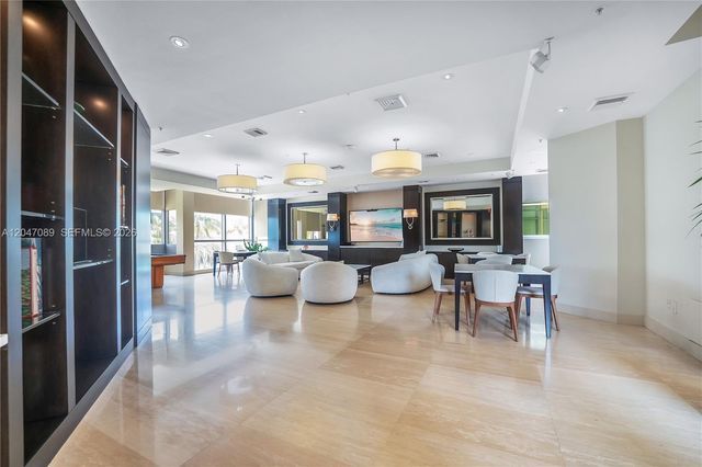1455 Ocean Drive 904, Miami Beach, FL 33139