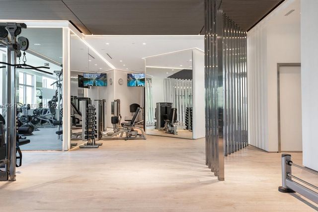 1455 Ocean Drive 904, Miami Beach, FL 33139