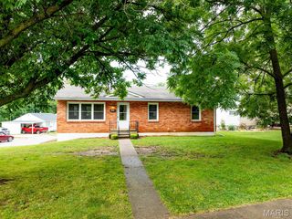 3001 Saint Marys Avenue, Hannibal, MO 63401