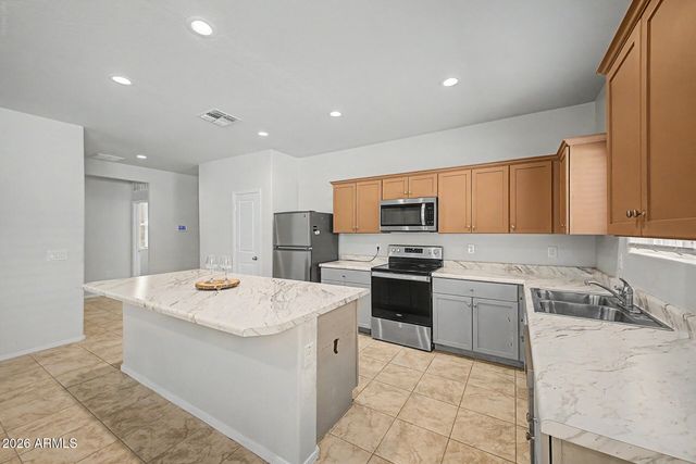 4662 W NUTMEG Avenue, Coolidge, AZ 85128