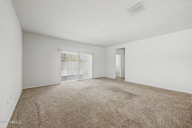 4662 W NUTMEG Avenue, Coolidge, AZ 85128