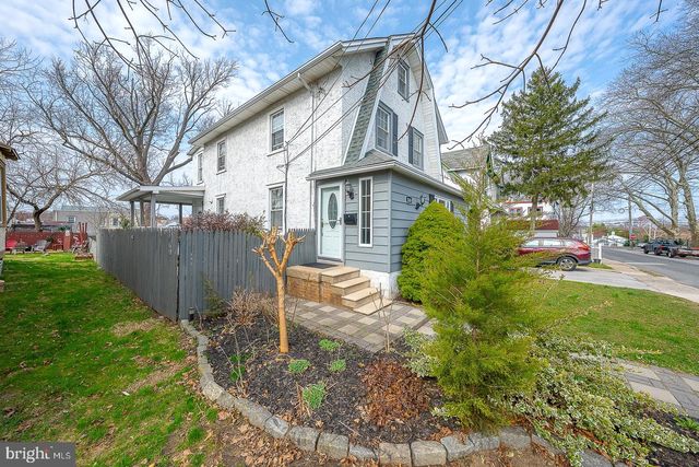 240 WADAS AVE, Upper Darby, PA 19082