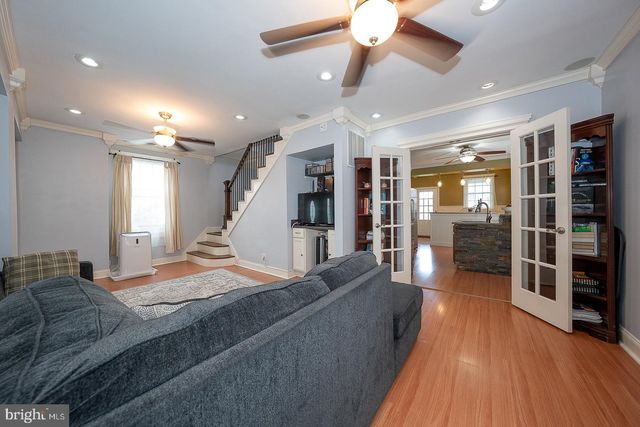 240 WADAS AVE, Upper Darby, PA 19082