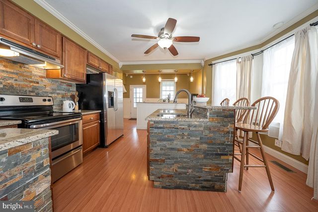 240 WADAS AVE, Upper Darby, PA 19082