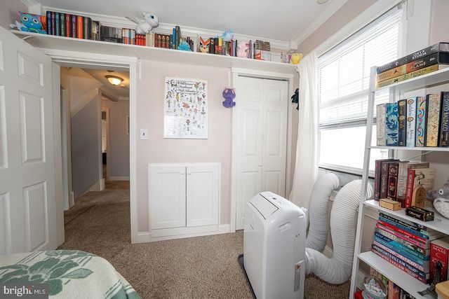 240 WADAS AVE, Upper Darby, PA 19082