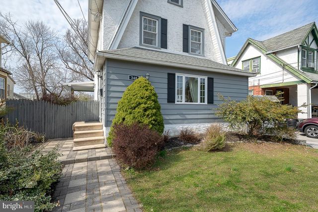 240 WADAS AVE, Upper Darby, PA 19082
