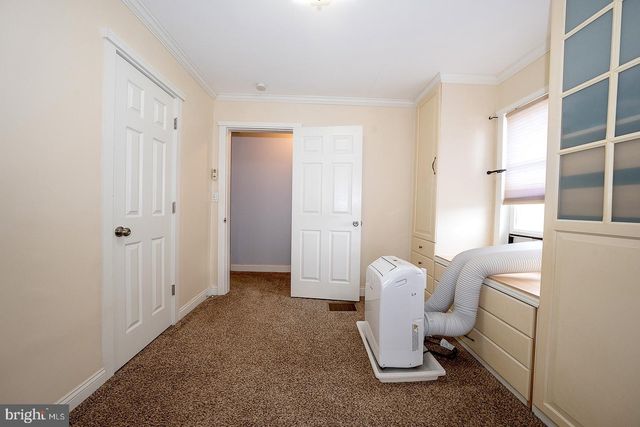 240 WADAS AVE, Upper Darby, PA 19082