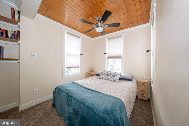 240 WADAS AVE, Upper Darby, PA 19082