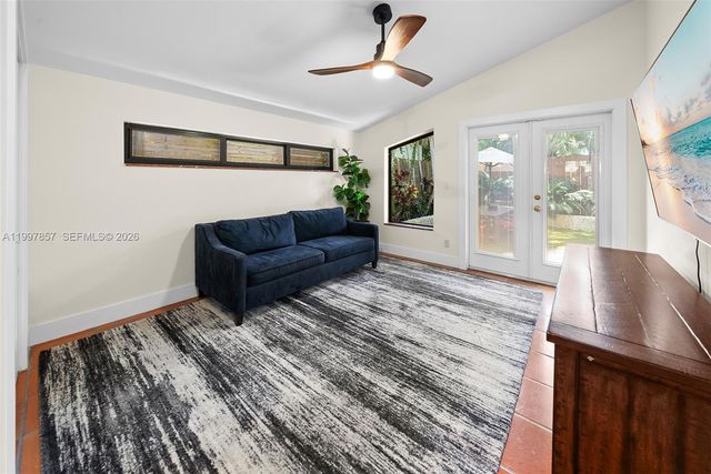 4046 El Prado Blvd, Miami, FL 33133