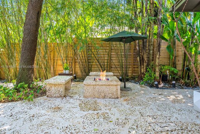 4046 El Prado Blvd, Miami, FL 33133