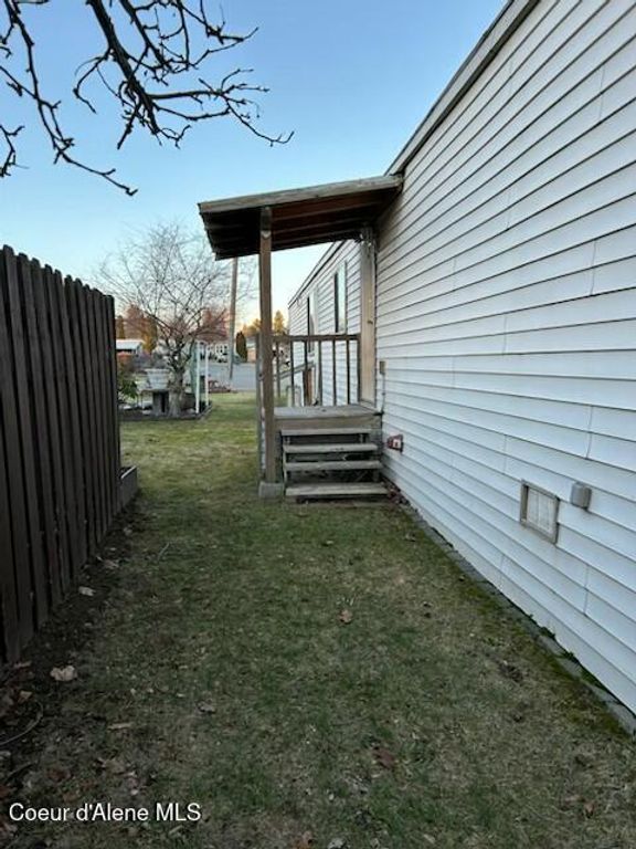 1644 W Windsor AVE, Coeur d'Alene, ID 83815 photo 16