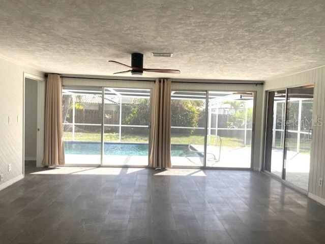 7464 CASS CIRCLE, Sarasota, FL 34231