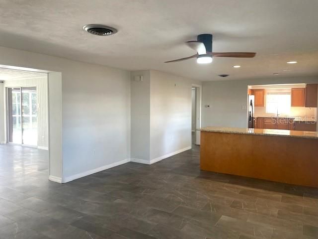 7464 CASS CIRCLE, Sarasota, FL 34231