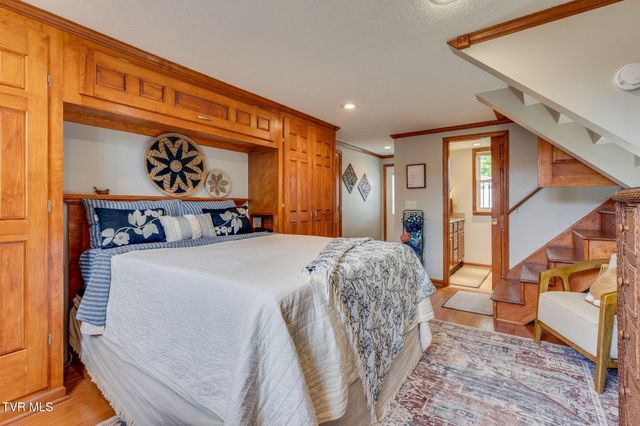 2217 Swannanoa Avenue, Kingsport, TN 37664