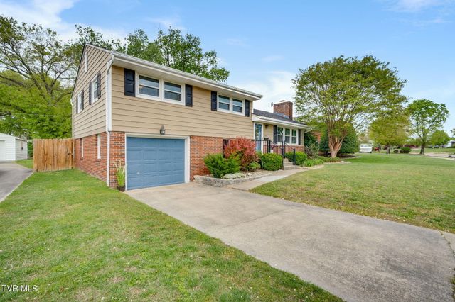 2217 Swannanoa Avenue, Kingsport, TN 37664