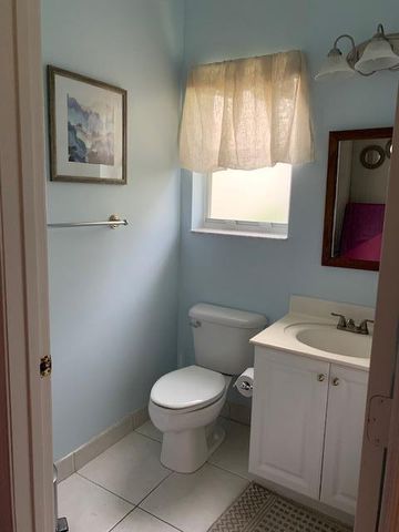 9019 Alexandra Circle, Wellington, FL 33414