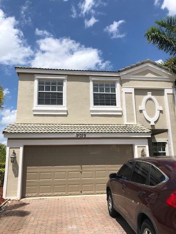 9019 Alexandra Circle, Wellington, FL 33414