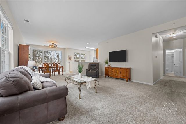 13962 Redmond Drive, Huntley, IL 60142