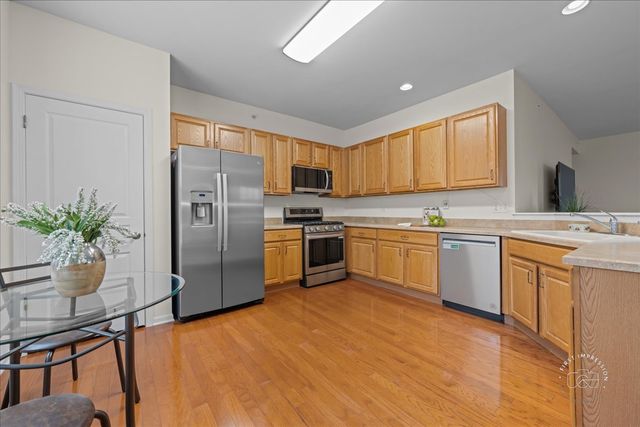 13962 Redmond Drive, Huntley, IL 60142