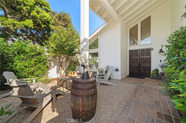 8239 Sugarman Drive, La Jolla, CA 92037