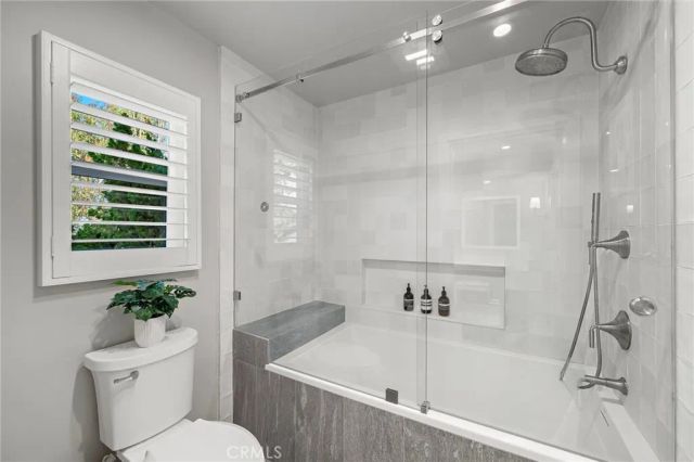 8239 Sugarman Drive, La Jolla, CA 92037