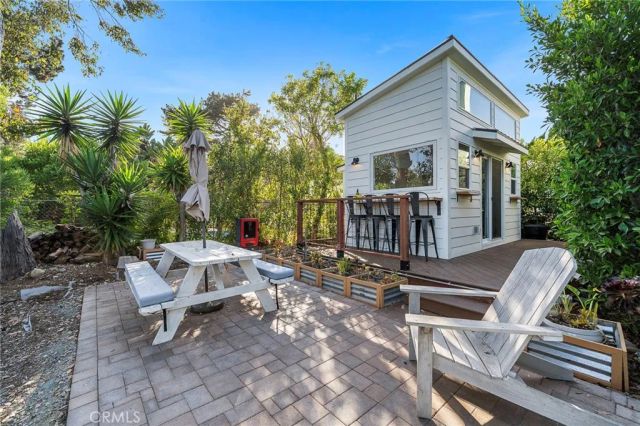 8239 Sugarman Drive, La Jolla, CA 92037