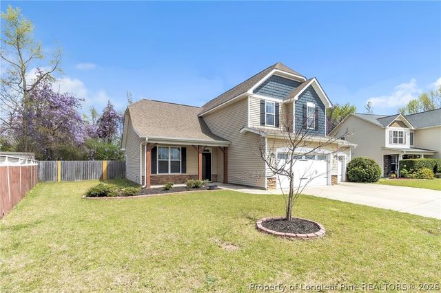 127 Ganton Drive, Raeford, NC 28376