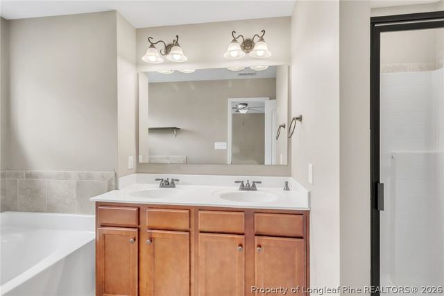 127 Ganton Drive, Raeford, NC 28376