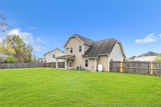 127 Ganton Drive, Raeford, NC 28376