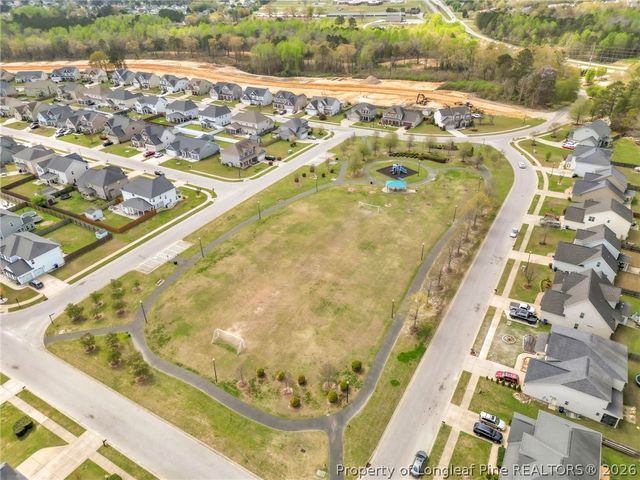 127 Ganton Drive, Raeford, NC 28376