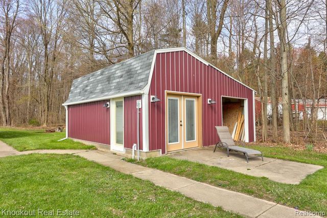 13319 Blueberry Lane, Otter Lake, MI 48464