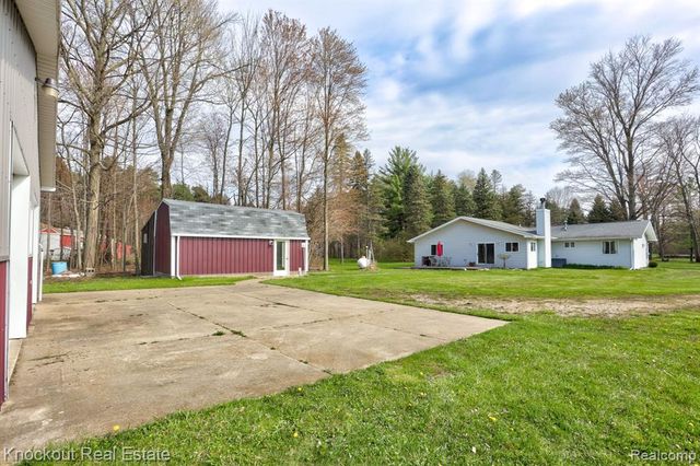 13319 Blueberry Lane, Otter Lake, MI 48464