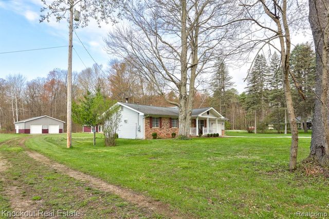 13319 Blueberry Lane, Otter Lake, MI 48464