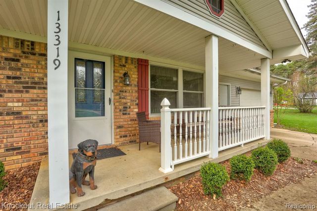 13319 Blueberry Lane, Otter Lake, MI 48464